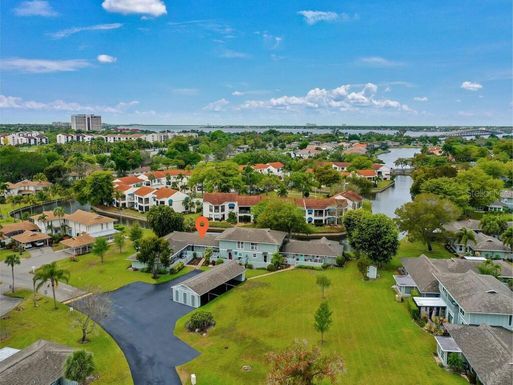 4263 ISLAND CIRCLE UNIT D