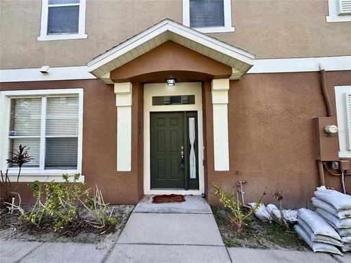 1985 ESTANCIA CIRCLE