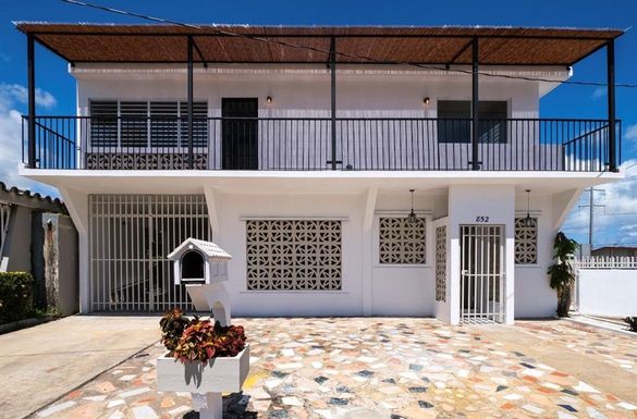 Cll Sara Isabel Spencer 852 URB. COUNTRY CLUB