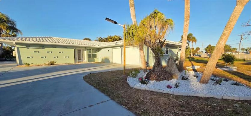 212 BAHIA VISTA DRIVE