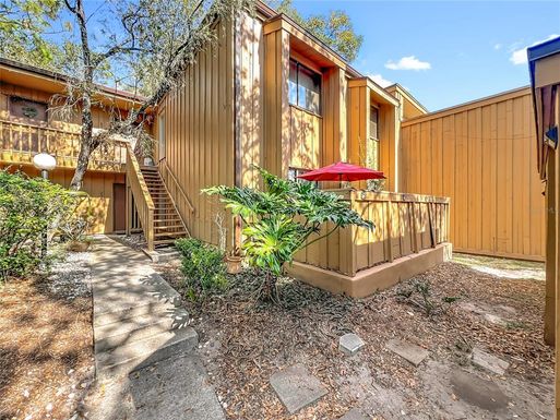 233 CROWN OAKS WAY UNIT 233