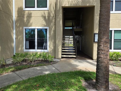 4021 CROCKERS LAKE BOULEVARD UNIT 11