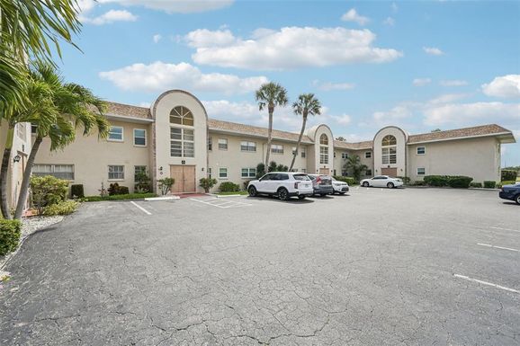 2727 75TH STREET W UNIT 7A14