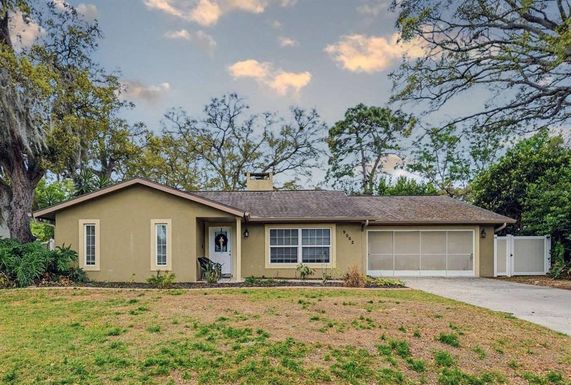 9062 BLACKSTONE STREET