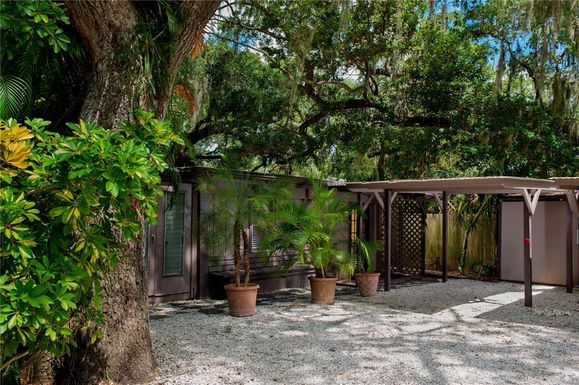 1631 BONITA LANE UNIT C