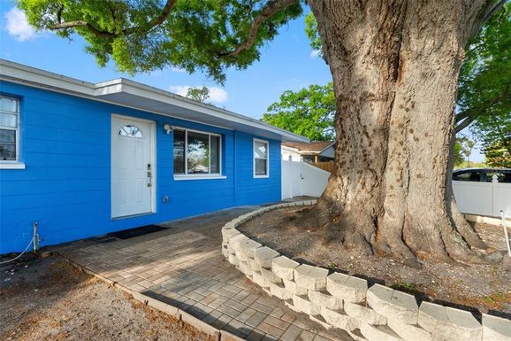 8996 SOUTHERN COMFORT DRIVE