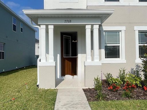 7768 CLOVE HITCH WAY