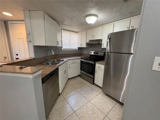 1956 LAKE ATRIUMS CIRCLE UNIT 148