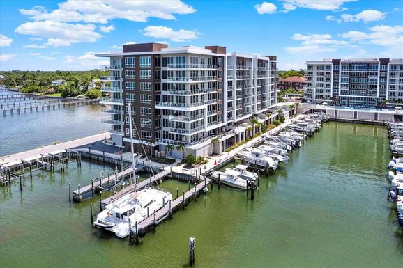 920 N OSCEOLA AVENUE UNIT 301