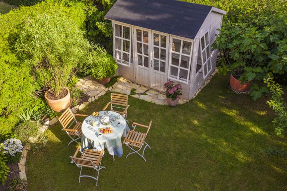 7 Ways to Enjoy the Outdoors at Home