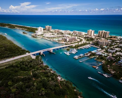 The Miami Flood Zone Pricing Myth: 22,000 Sales Analyzed