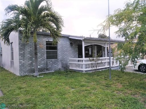 5289 Andrews Ave, Oakland Park, FL 33309