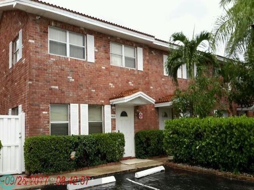 9680 35th St, Coral Springs, FL 33065