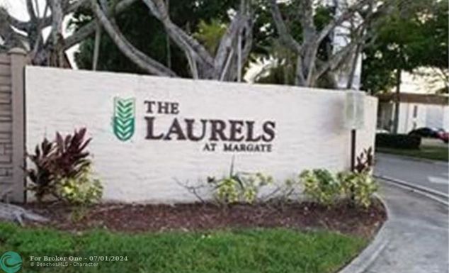 312 Laurel Dr, Margate, FL 33063