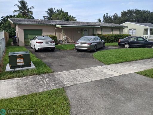 2607 Wiley St, Hollywood, FL 33020