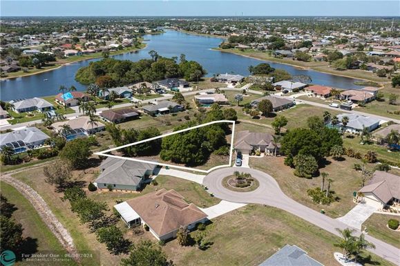 26018 Salonika Ln, Other City - In The State Of Florida, FL 33983