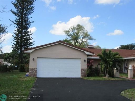 4100 110th Ave, Coral Springs, FL 33065