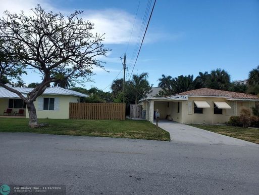 608 Riverside Dr, Pompano Beach, FL 33062