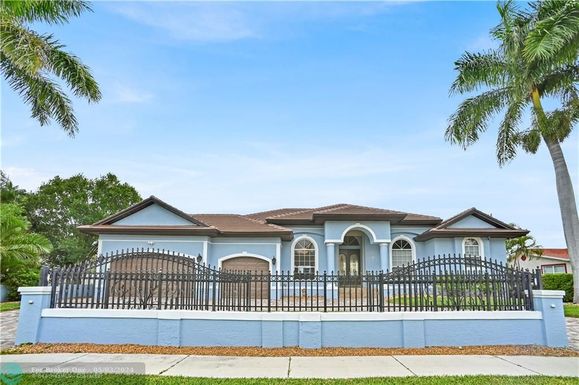 1653 Piedmont Circle, Other City - In The State Of Florida, FL 34145