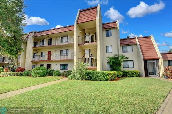 4465 Luxemburg Ct., Lake Worth, FL 33467