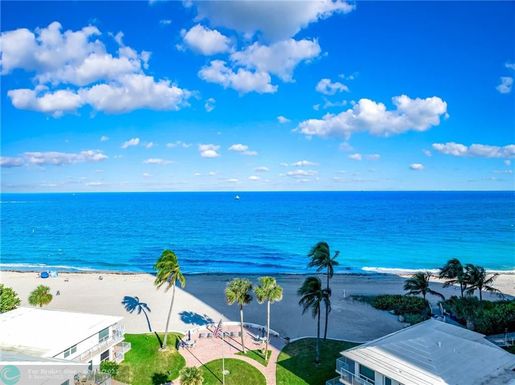 1530 S OCEAN BLVD, Lauderdale By The Sea, FL 33062