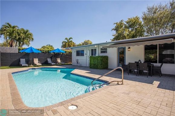409 27th St, Wilton Manors, FL 33311