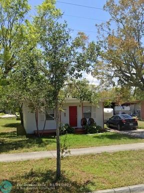 1424 4TH STREET, Fort Lauderdale, FL 33311