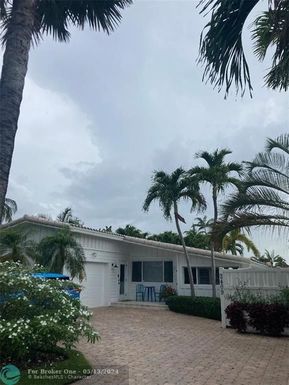 2409 19th Ave, Wilton Manors, FL 33305