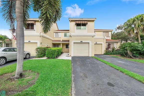 3450 Deer Creek Palladian Cir, Deerfield Beach, FL 33442