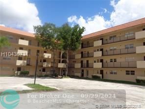 6200 Falls Circle Dr, Lauderhill, FL 33319