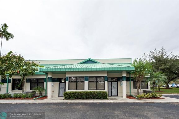 731-733 Shotgun Rd, Sunrise, FL 33326