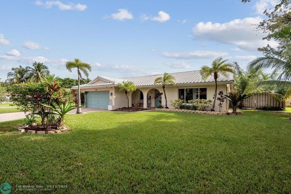 279 89th Ave, Coral Springs, FL 33071