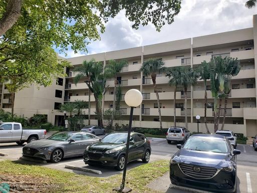 3000 42nd Ave, Coconut Creek, FL 33066