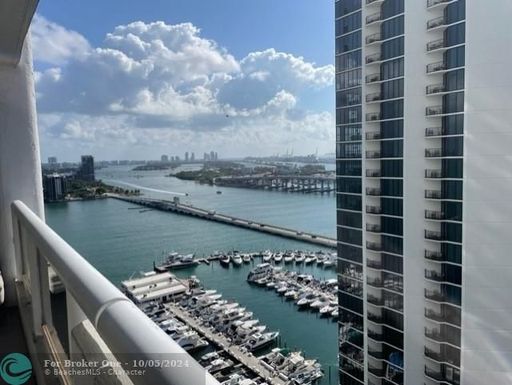 1717 Bayshore Dr, Miami, FL 33132