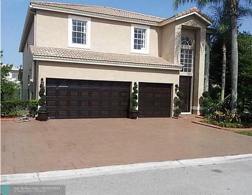 5291 113th Ave, Coral Springs, FL 33076
