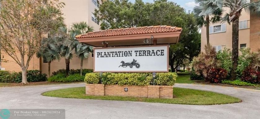 6751 Cypress Rd, Plantation, FL 33317