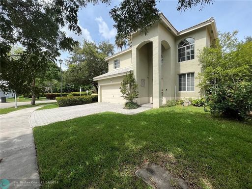 6501 Sandpiper Dr, Coconut Creek, FL 33073