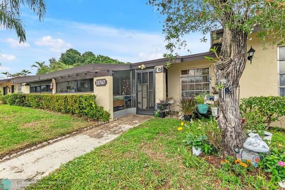 13767 Via Aurora, Delray Beach, FL 33484