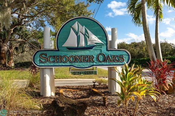 5506 Schooner Oaks Way, Stuart, FL 34997