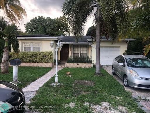 1660 174th St, North Miami Beach, FL 33162