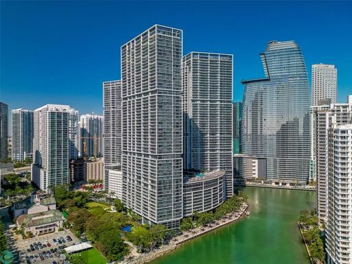 495 Brickell Ave, Miami, FL 33131