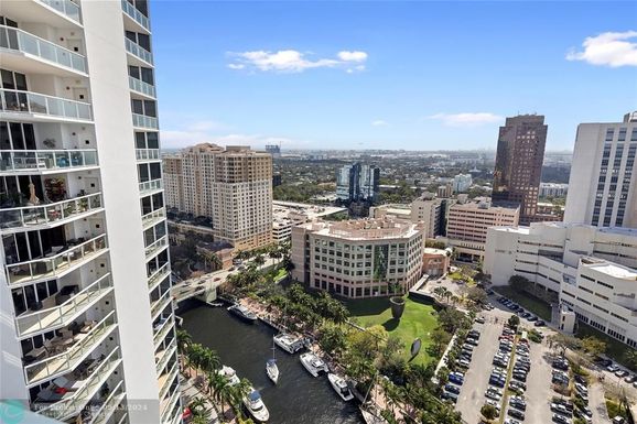 333 LAS OLAS WAY, Fort Lauderdale, FL 33301