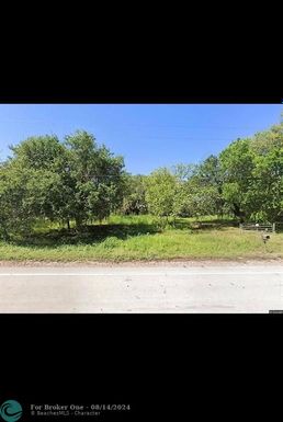 15150 Conners Hwy, Okeechobee, FL 34974