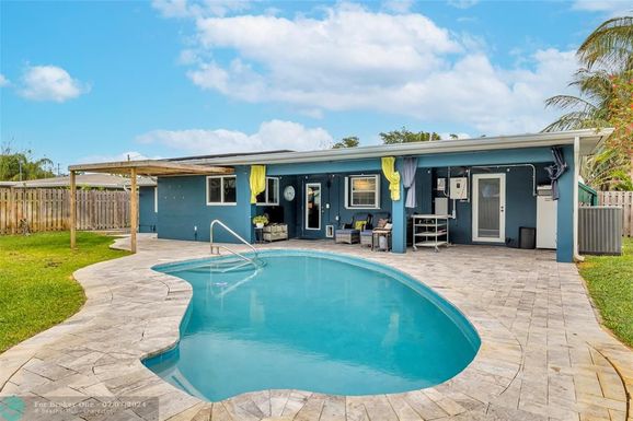 2817 7th Ave, Wilton Manors, FL 33311