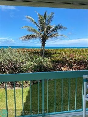 9940 Ocean Dr, Jensen Beach, FL 34957