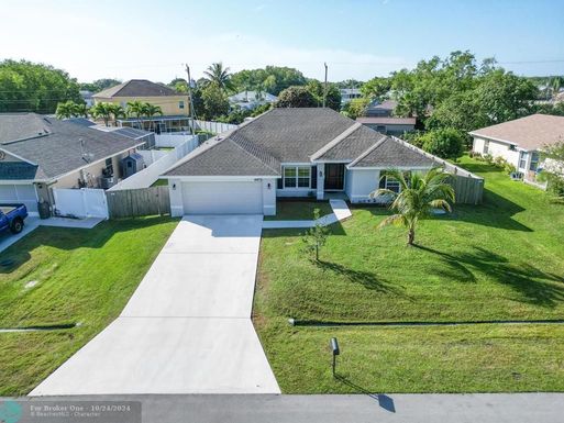 4975 Fitzgerald Avenue, Port St Lucie, FL 34983