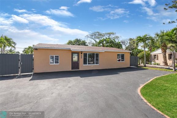 2050 48th Ave, Fort Lauderdale, Fl 33317
