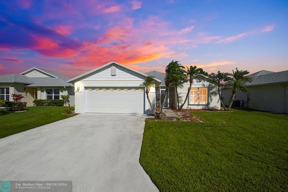 6245 Alexandria Cir, Fort Pierce , FL 34982