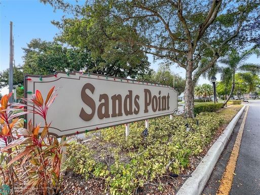 8310 Sands Point Blvd, Fort Lauderdale, FL 33321