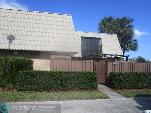 6410 64th Way, West Palm Beach, FL 33409